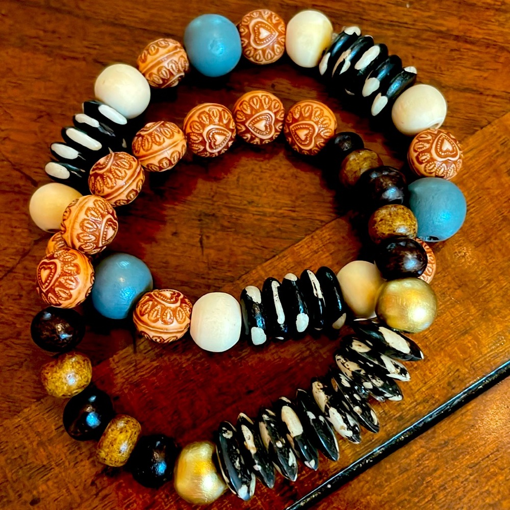 Natural wood plant base material bracelets